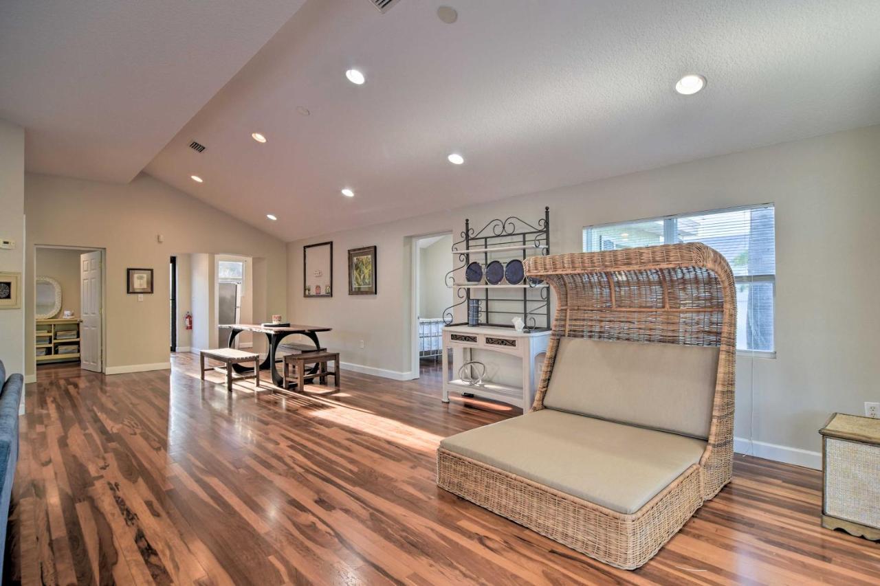 Vibrant Dunedin Getaway With Furnished Patio! Βίλα Εξωτερικό φωτογραφία